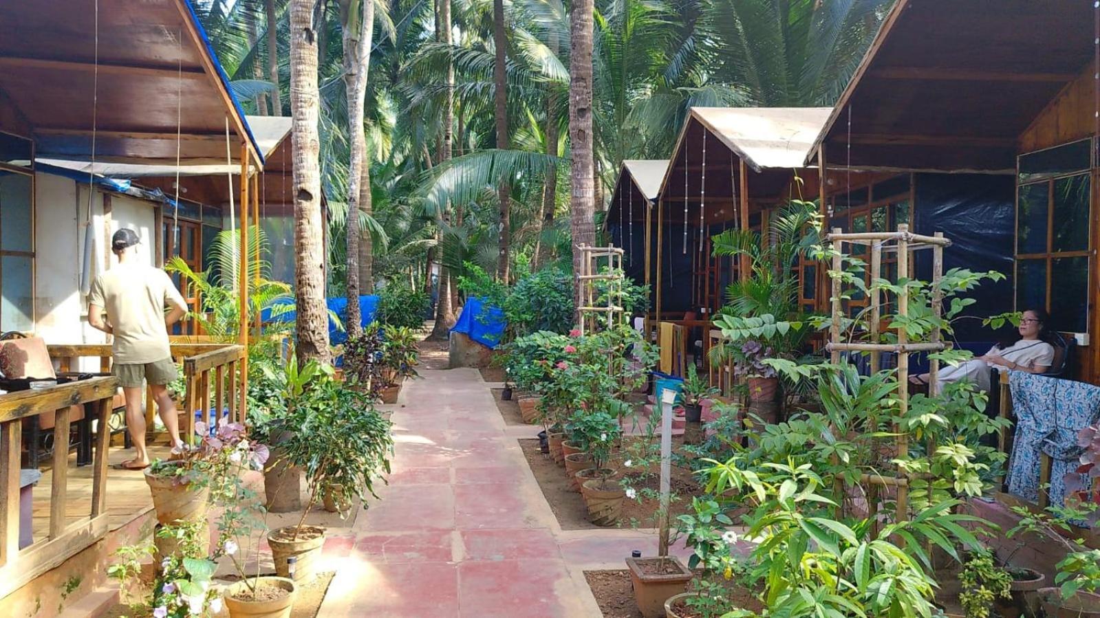 Csf Garden Huts Hotel ปาโลเลม ภายนอก รูปภาพ