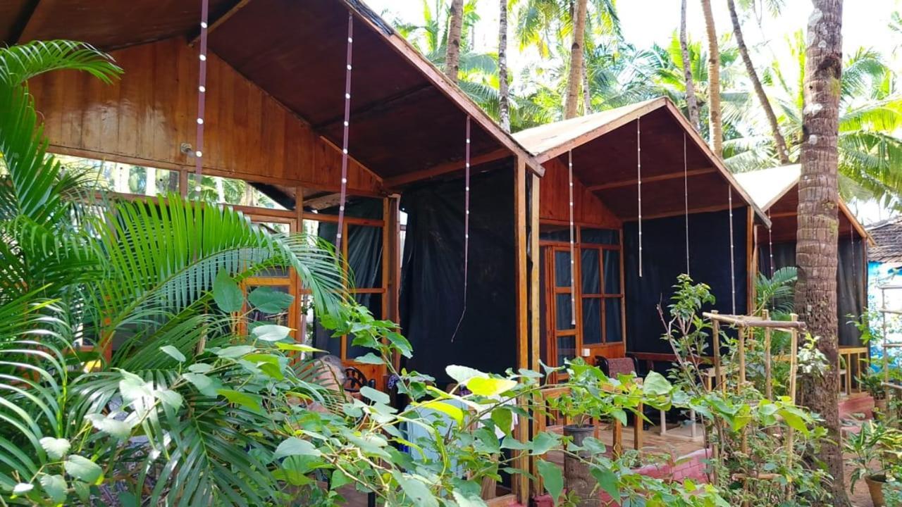 Csf Garden Huts Hotel ปาโลเลม ภายนอก รูปภาพ