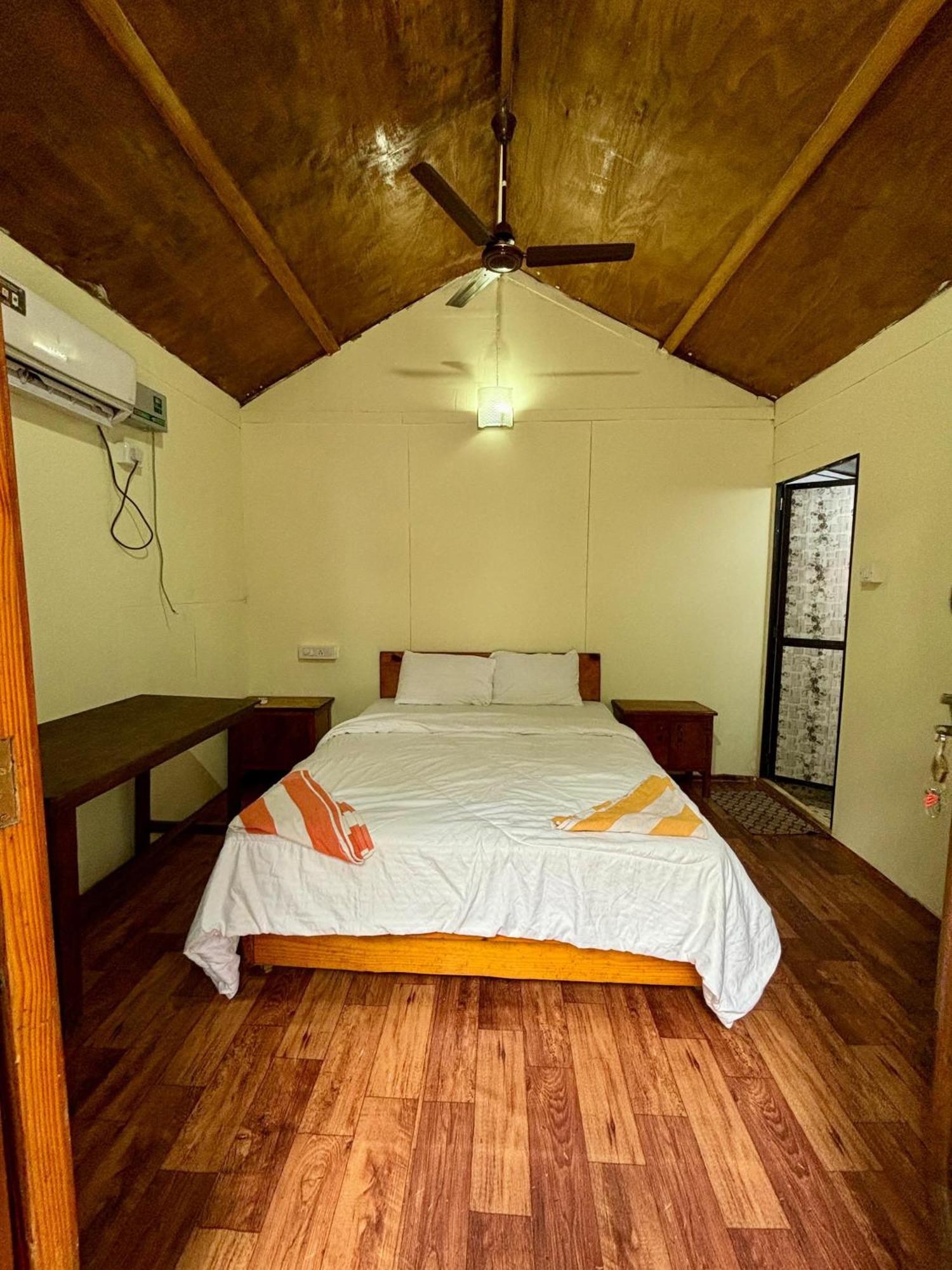 Csf Garden Huts Hotel ปาโลเลม ภายนอก รูปภาพ